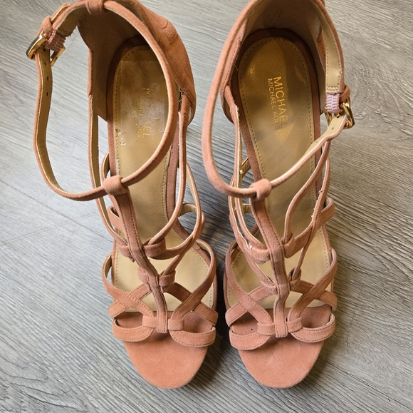 Michael Kors Sandra Suede Platform Sandal, Terra Color, Size 11 - Picture 2 of 10